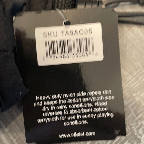 Titleist Dri Hood Towel - Picture 5 of 5